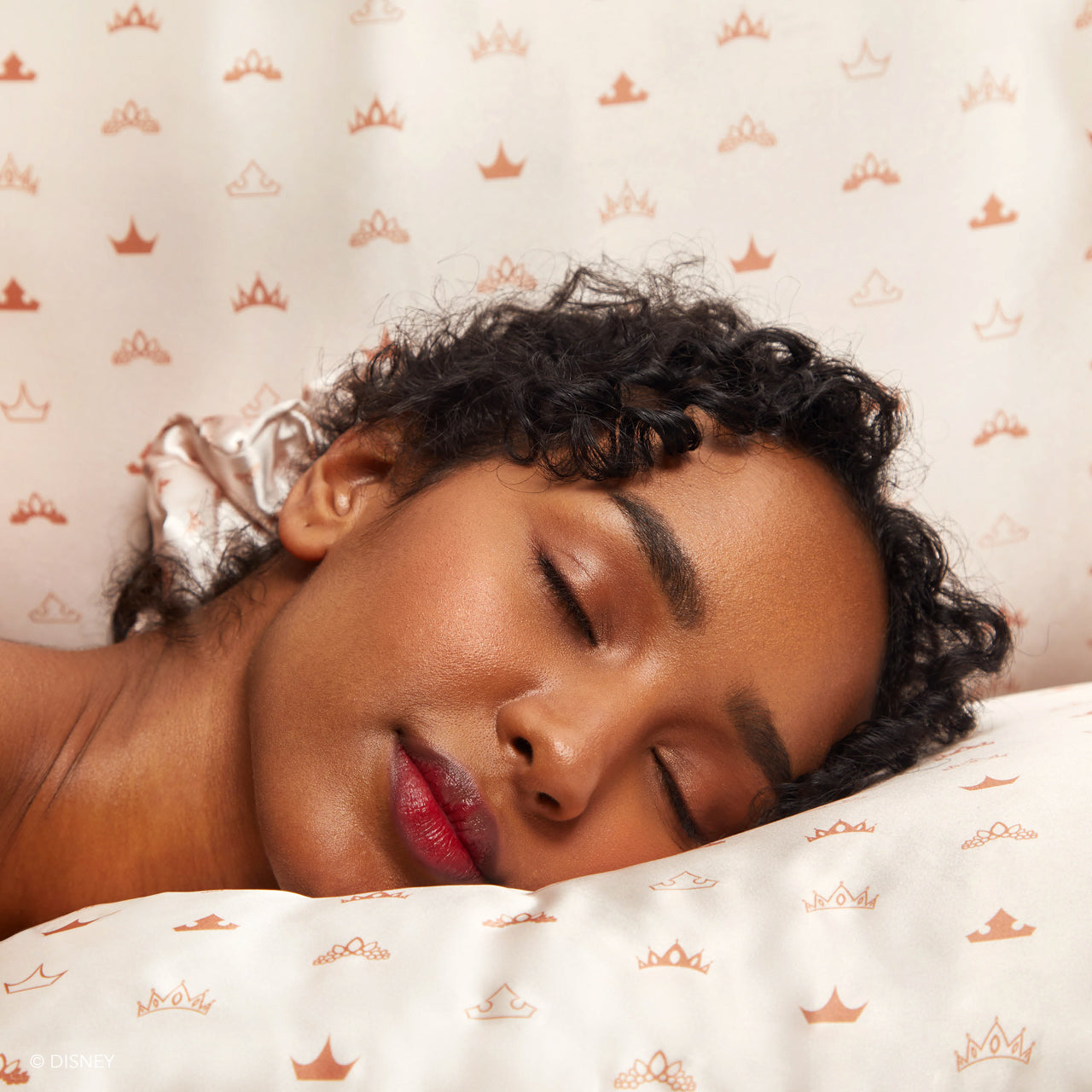 Kitsch x Disney Satin Pillowcase in Desert Crown